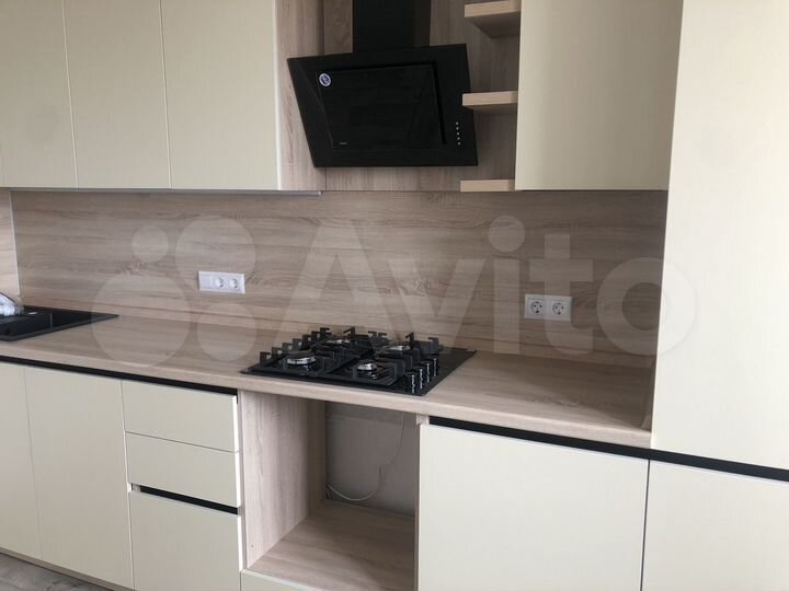 2-к. квартира, 54 м², 3/5 эт.