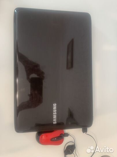 Ноутбук samsung r540