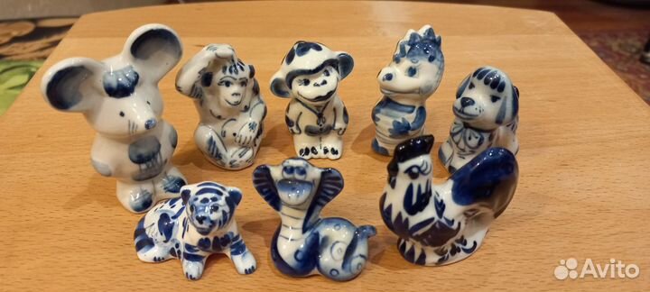 Фигурки гжель. Статуэтки