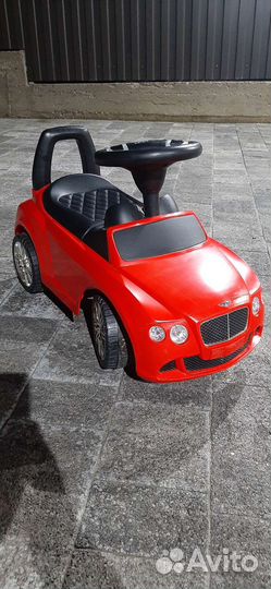 Машинка каталка толокар