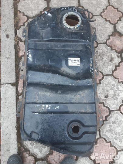 Топливный бак toyota ipsum
