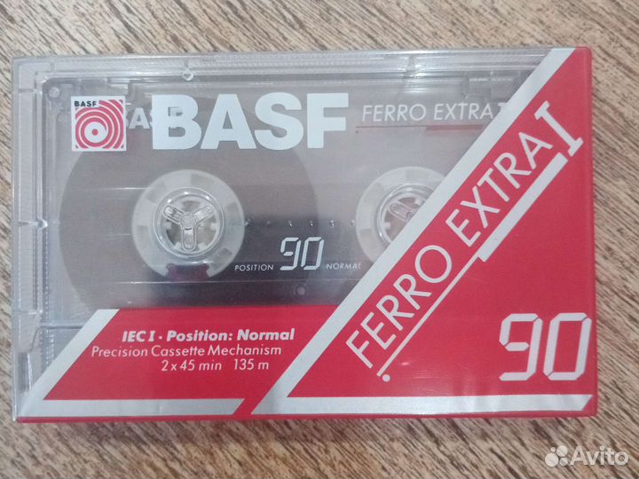 Аудиокассета новая