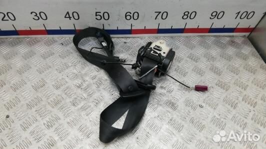 Ремень безопасности с пиропатроном сиденья передне