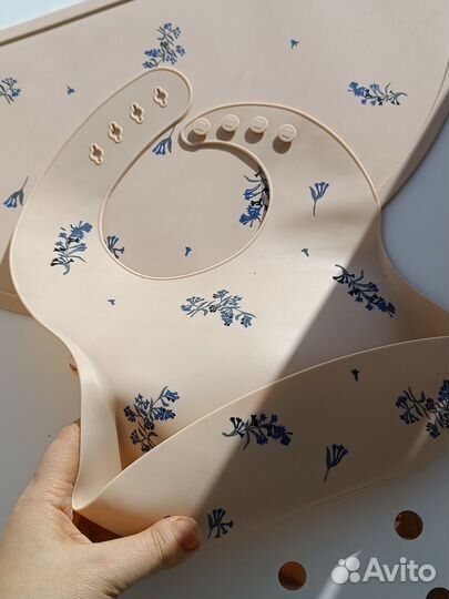 Комплект для ввода прикорма нагрудник и подложка