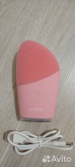 Прибор для ухода за лицом новый