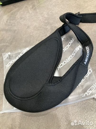 Защитная накладка обуви мотоциклиста