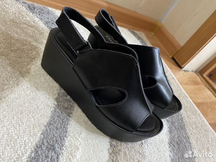 Босоножки женские 38 размер черные э