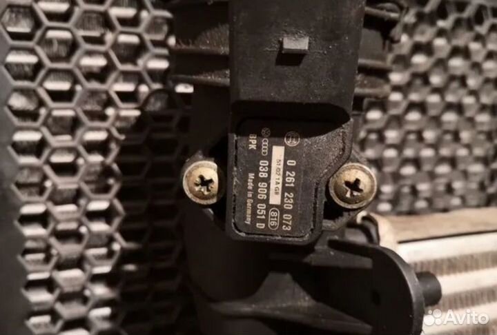 Радиатор интеркуллера Volkswagen touareg