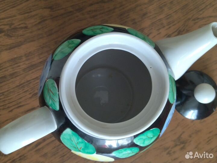 Чайник фарфоровый