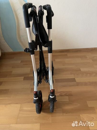 Ходунки для взрослых с колесами