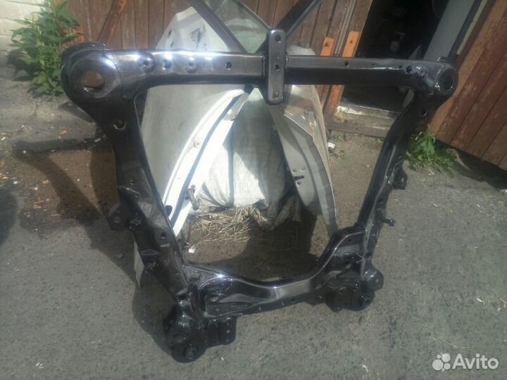 Подрамник двигателя Toyota Camry XV50 2AR 2012