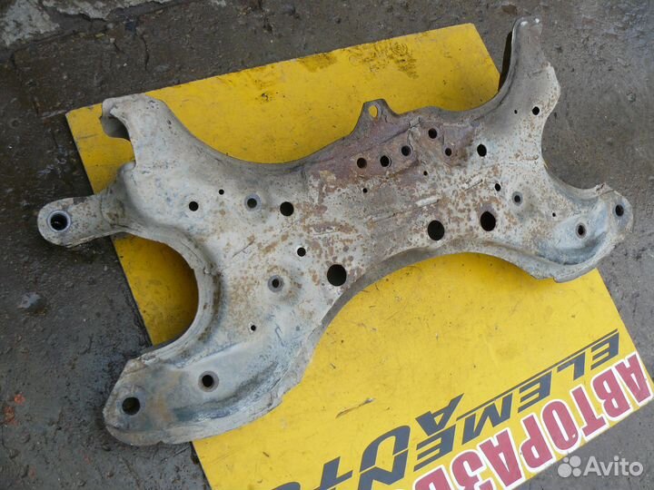 Балка подмоторная для Toyota Corolla E12