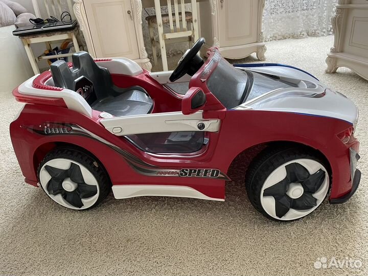 Электромобиль