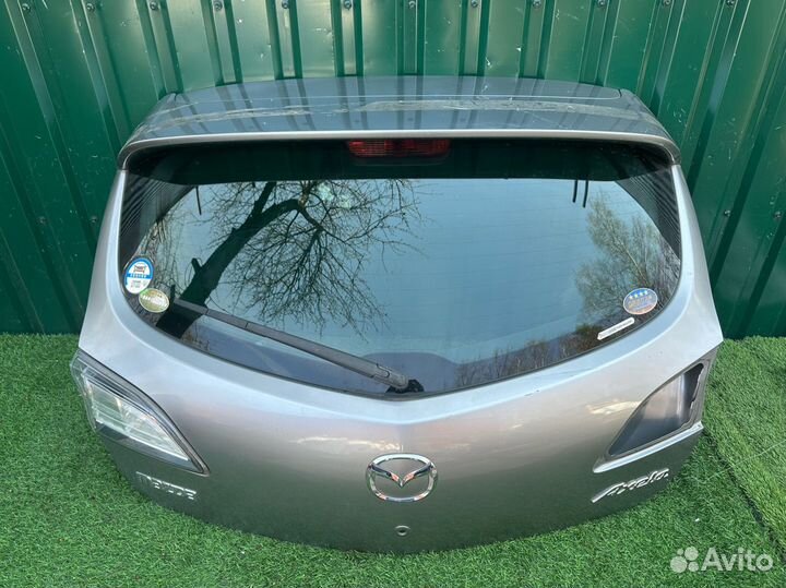 Крышка багажника Mazda 3 BL