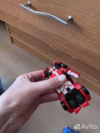 Роботы тоботы разные