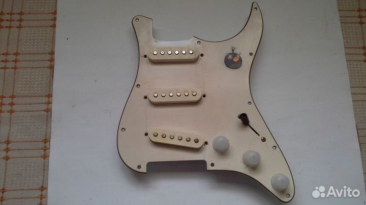 Пикгард для электрогитары типа stratocaster