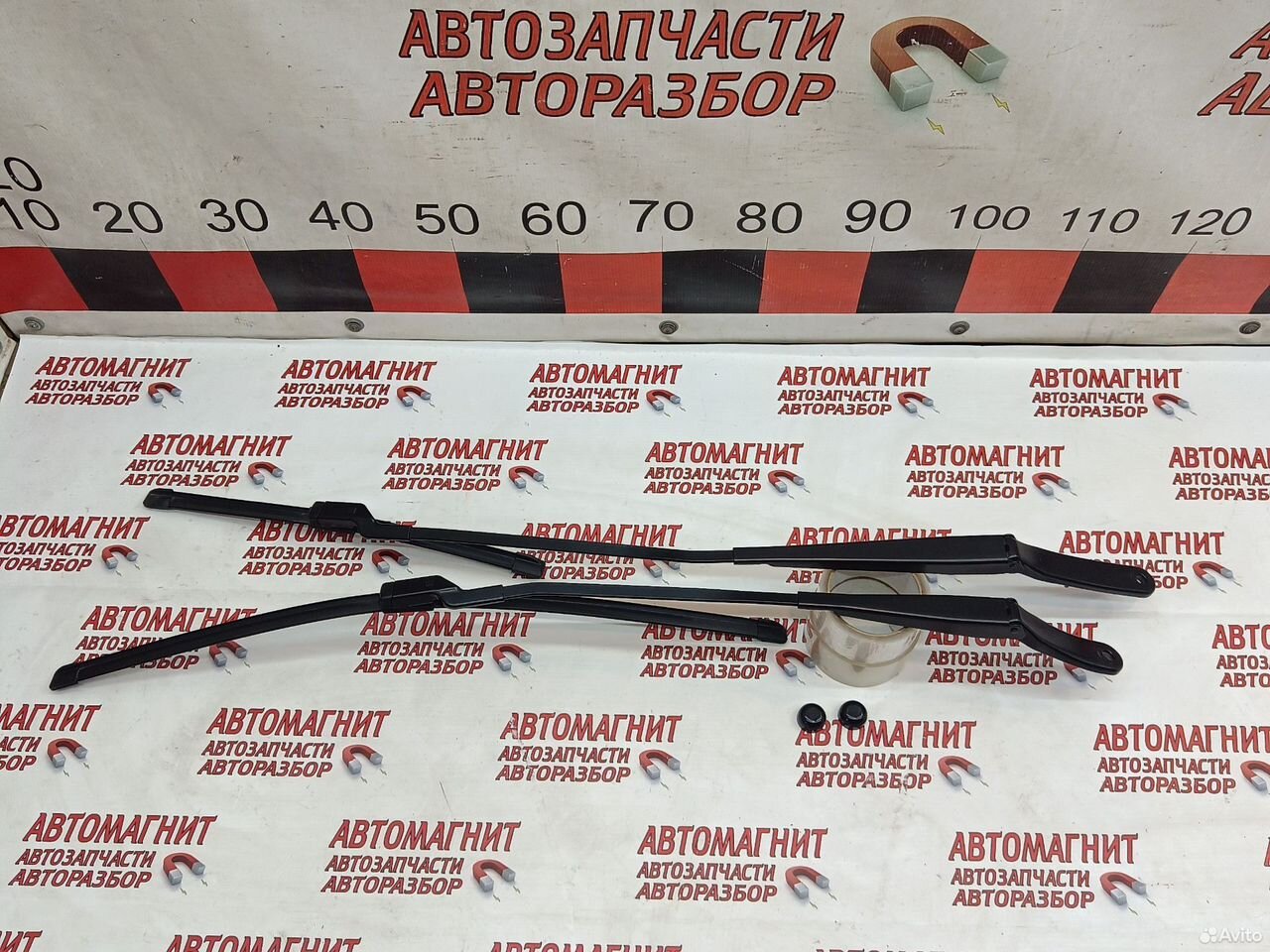 Поводок дворника Voyah Dream