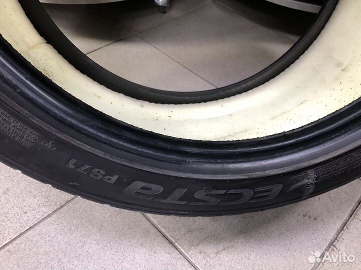 Kumho Ecsta PS71 275/35 R19 100Y