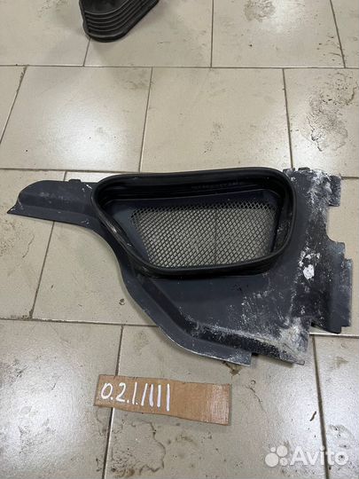 Накладка жабо mercedes gle w166