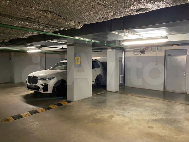 Машиноместо, 18 м²