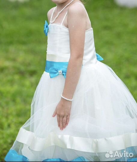 Нарядное платье на утренник 4-5 лет