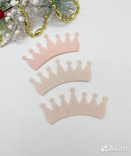 Лазерная вырубка из фетра и кожзама