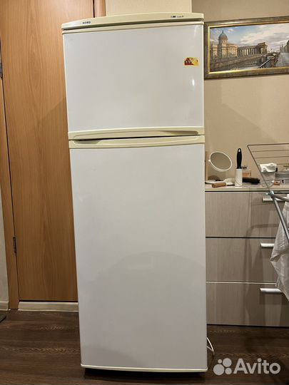 Холодильник Nord