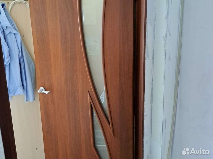 Межкомнатные двери бу деревянные 80 на 200