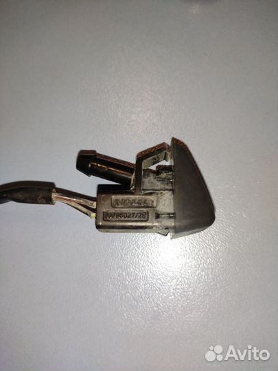 Форсунки омывателя лобового стекла Volvo