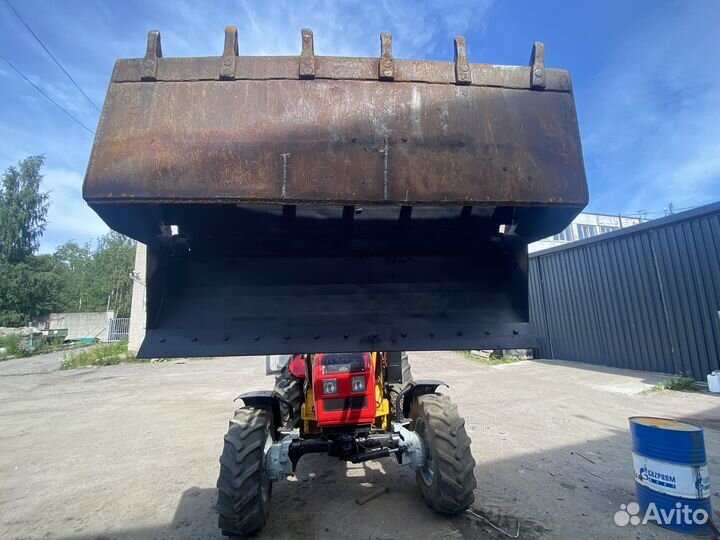 Экскаватор-погрузчик МТЗ (Беларус) ЭП-Ф-П, 2015