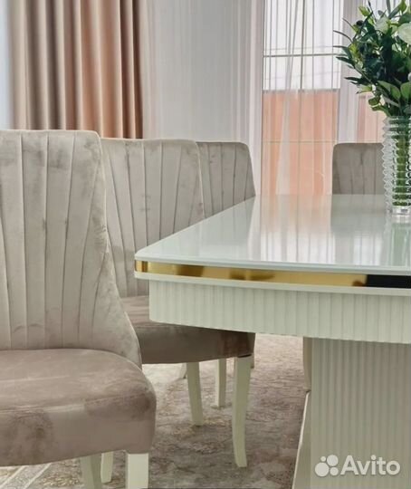 Стол и стулья на кухню от производителя