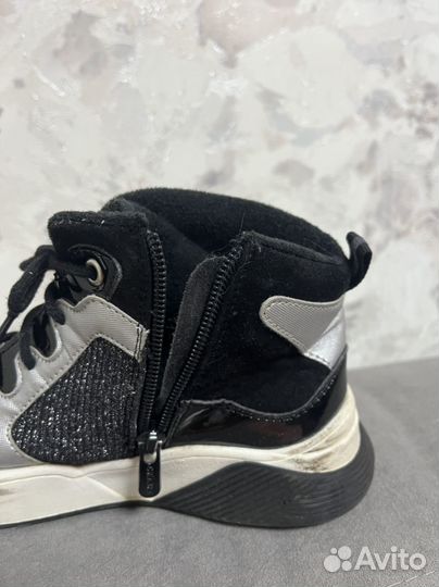Демисезонные ботинки б/у для девочки 34р-р