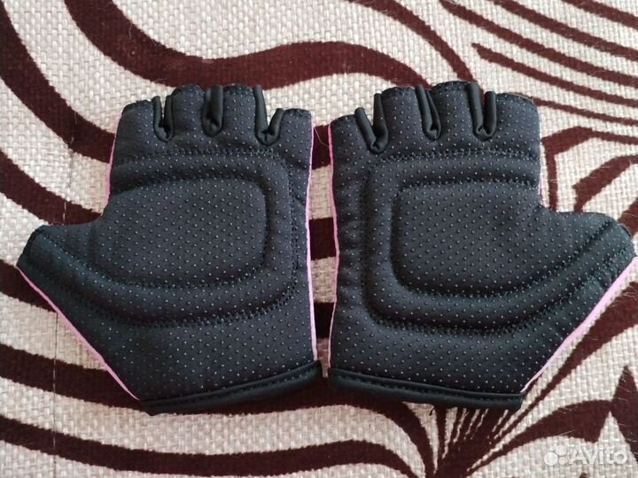 Перчатки спортивные детские