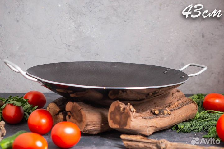 Садж с тефлоновым покрытием 43 см с подставкой с с