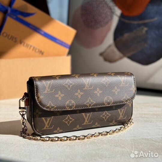 Клатч женский Louis Vuitton