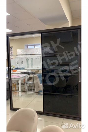 Шкаф-купе 200