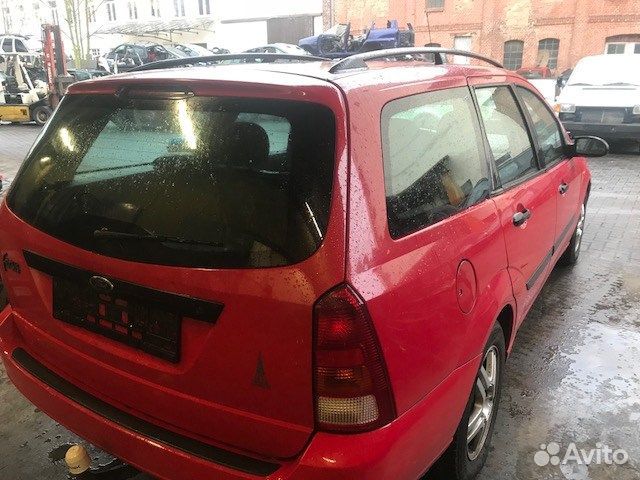 Разбор на запчасти Ford Focus 1