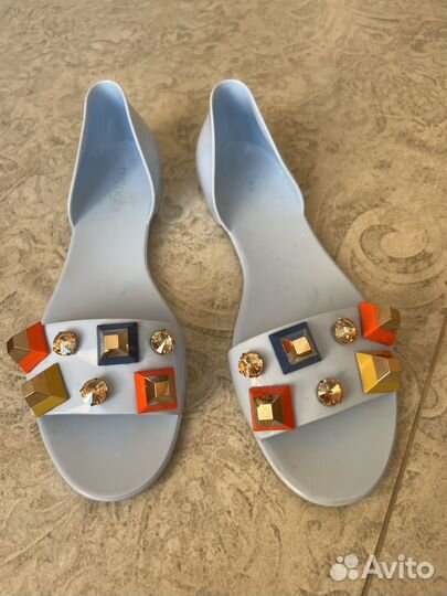 Гелевые шлепки 38р