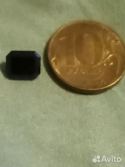 Сапфир природный