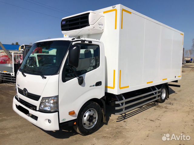 Hino series 500 (ranger). Авито хино рефрижератор. Авито хино рефрижератор. Съезд хино в москве. Автомобиль hino 500 10тоник с рефрижератором и гидробортом.