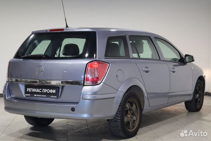 Opel Astra 1.6 МТ, 2011, 133 000 км