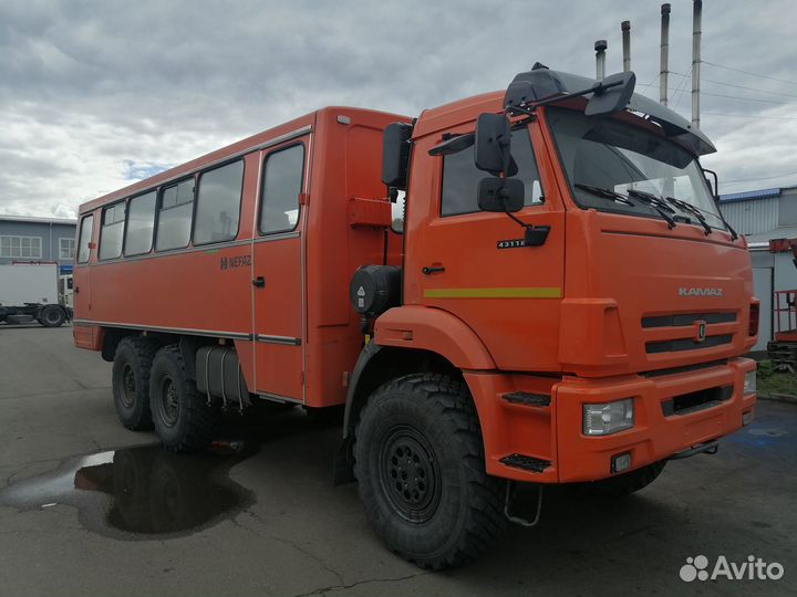 КАМАЗ 4208, 2023