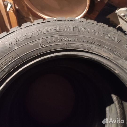 Nokian Tyres Hakkapeliitta 8 SUV 215/60 R17 100T