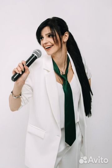 Ведущий /ведущая на свадьбу, юбилей, корпоратив