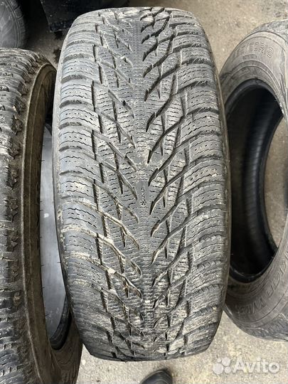 Nokian Tyres Hakkapeliitta R3 SUV 235/60 R18