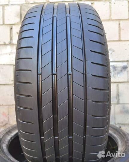 Bridgestone Turanza T005 225/40 R18 92Y