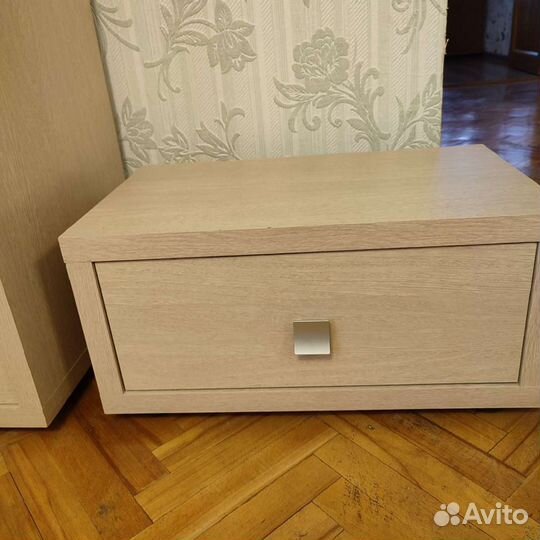 Тумба прикроватная бу