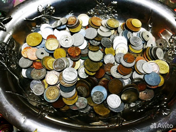 Отличные иностранные монеты