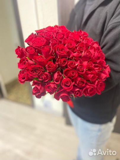 Букет красных роз