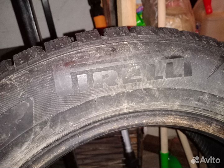 Pirelli Ice Zero 185/65 R15 92H